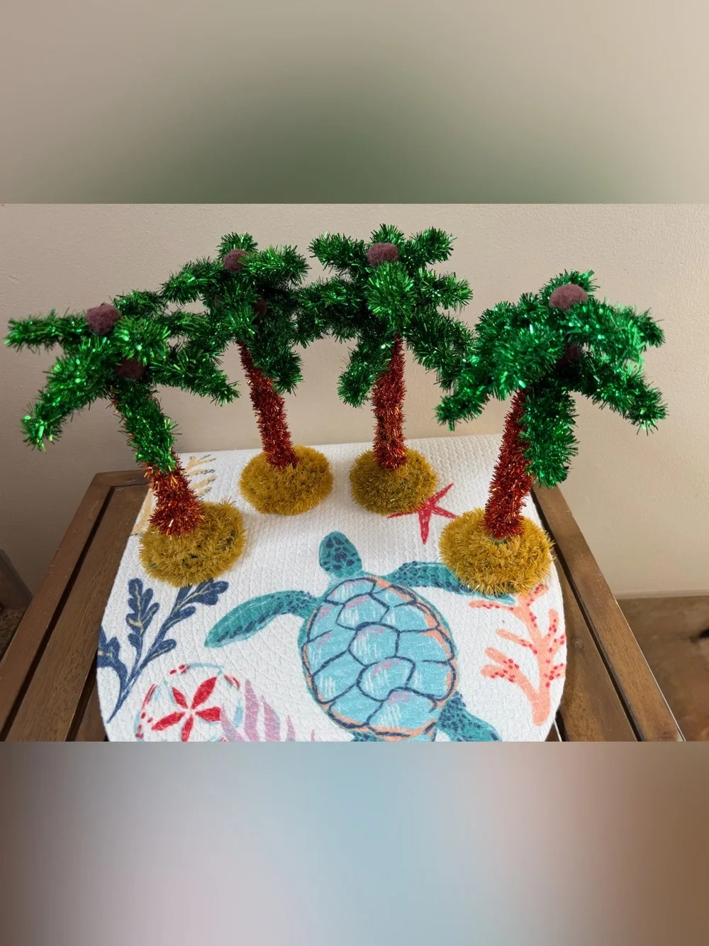 Palm Tree 3D Table Decor - Green & Gold Tinsel Set of 4